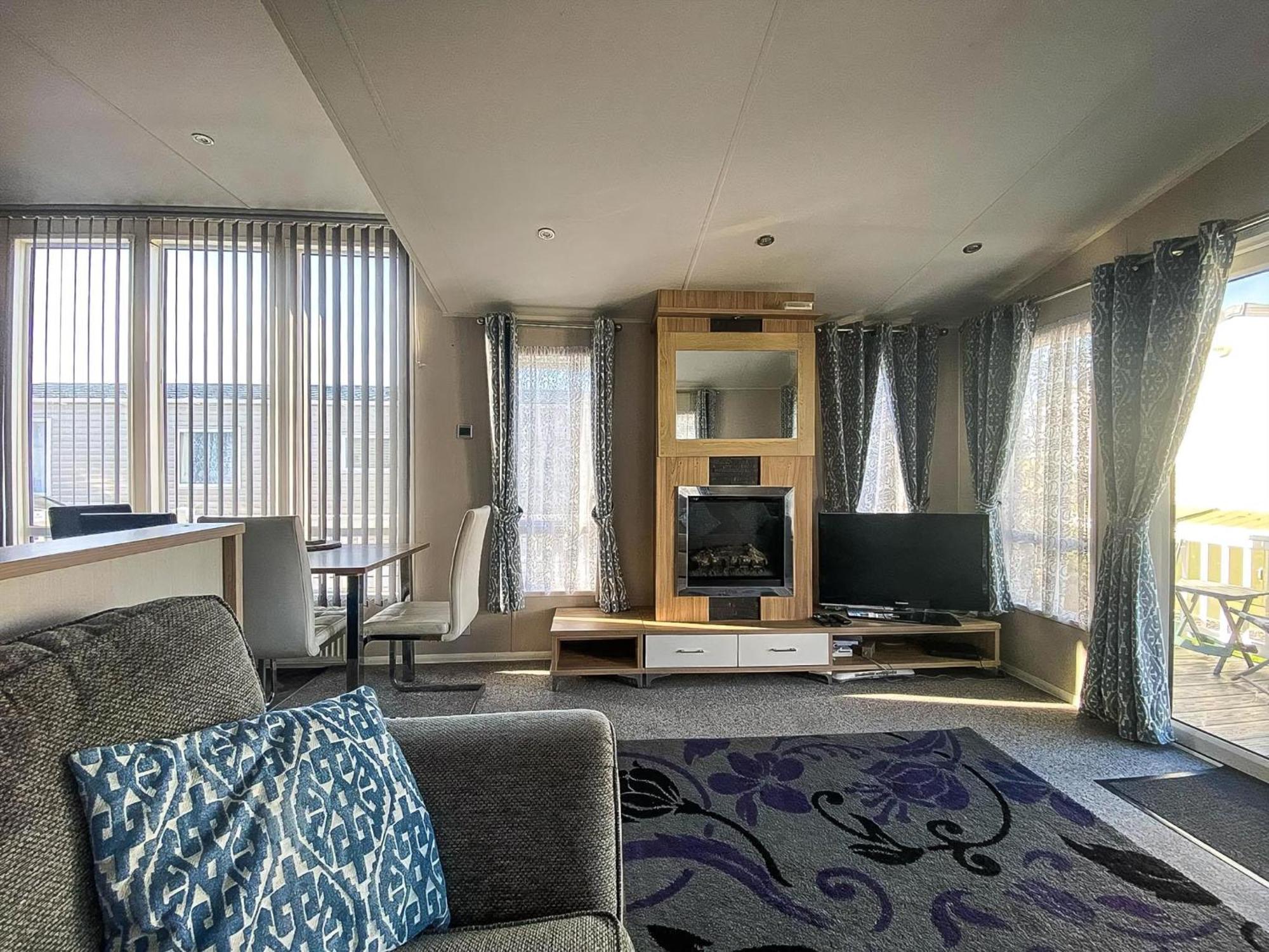 Luxury Caravan At Seaview Holiday Park In Kent Ref 47034Pb 惠茨特布尔 外观 照片