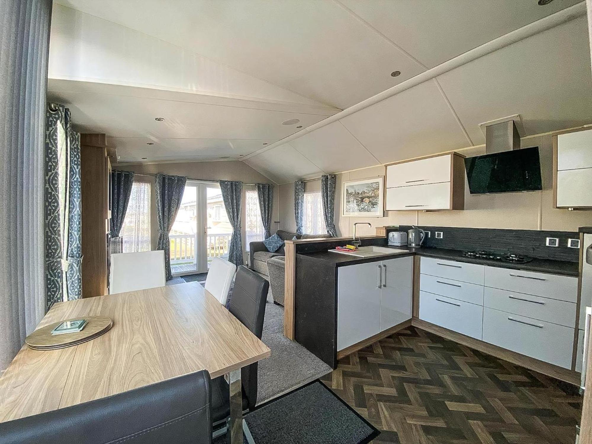 Luxury Caravan At Seaview Holiday Park In Kent Ref 47034Pb 惠茨特布尔 外观 照片