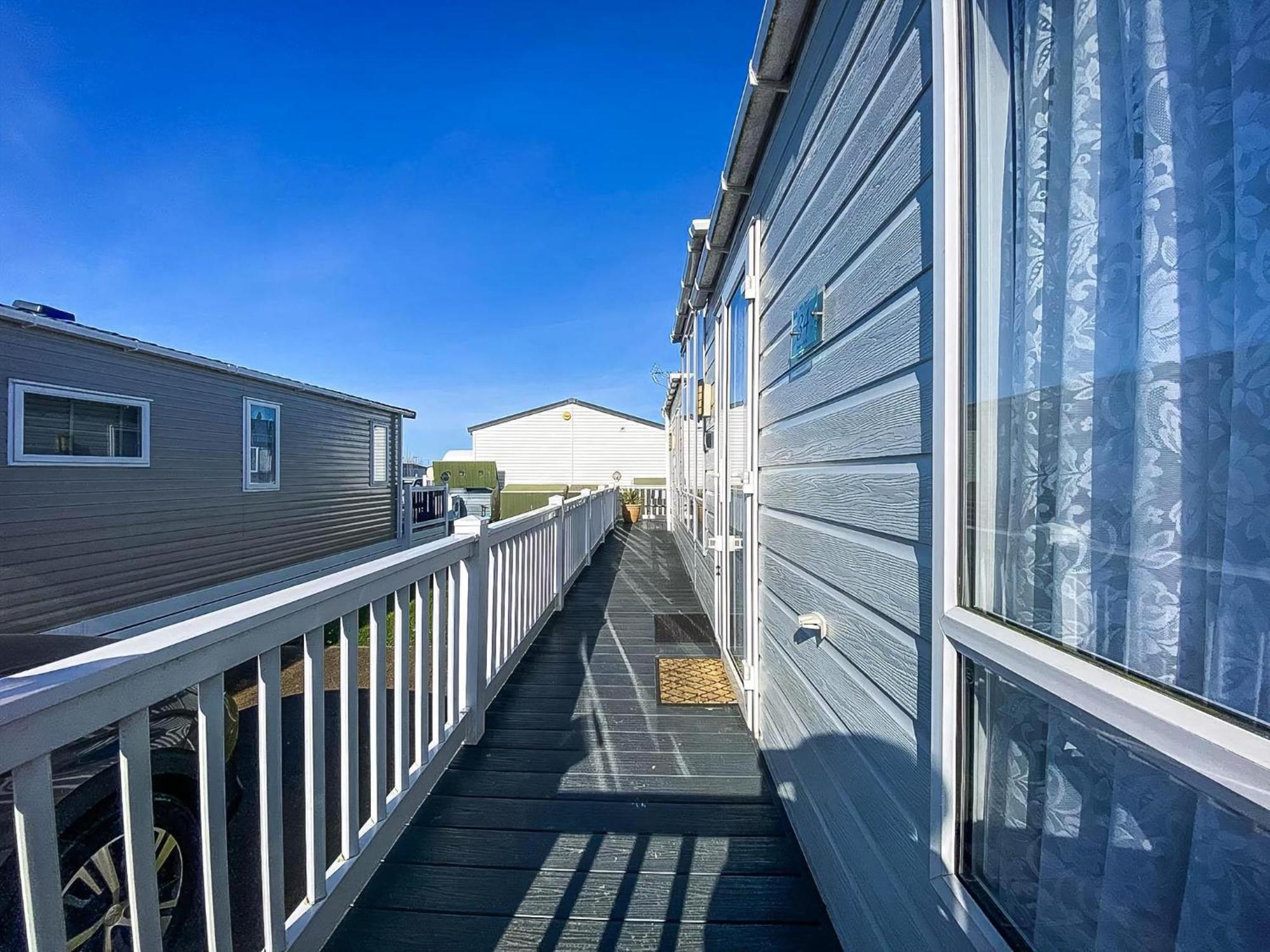 Luxury Caravan At Seaview Holiday Park In Kent Ref 47034Pb 惠茨特布尔 外观 照片